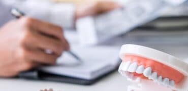 الدكتوراه في صحة الفم و الأسنان الشاملة في ايران